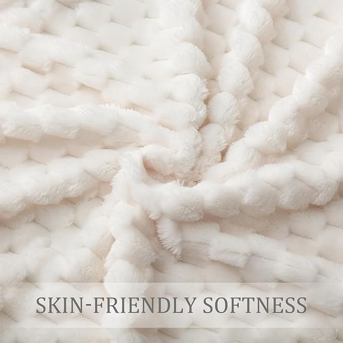 Ultra Soft Flannel Fleece Throw Blanket - M&M