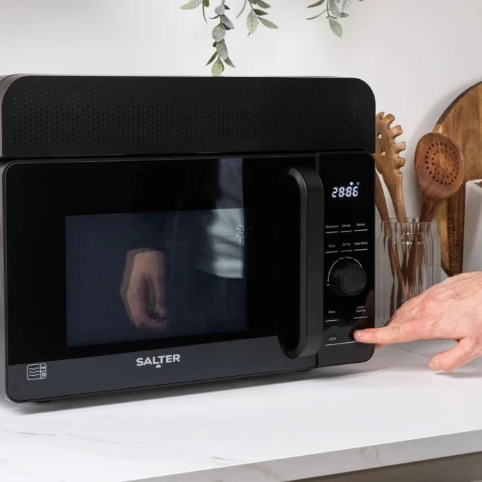 Salter EK5654 DuoWave 2 - in - 1 Air Fryer & Microwave – 20L, Air Fry Crisp & Cook, Combi Roast & Bake, Microwave Reheat & Defrost, 24.5cm Turntable, 8 Auto - Cook Functions, Includes Basket/Rack, 700W - M&M